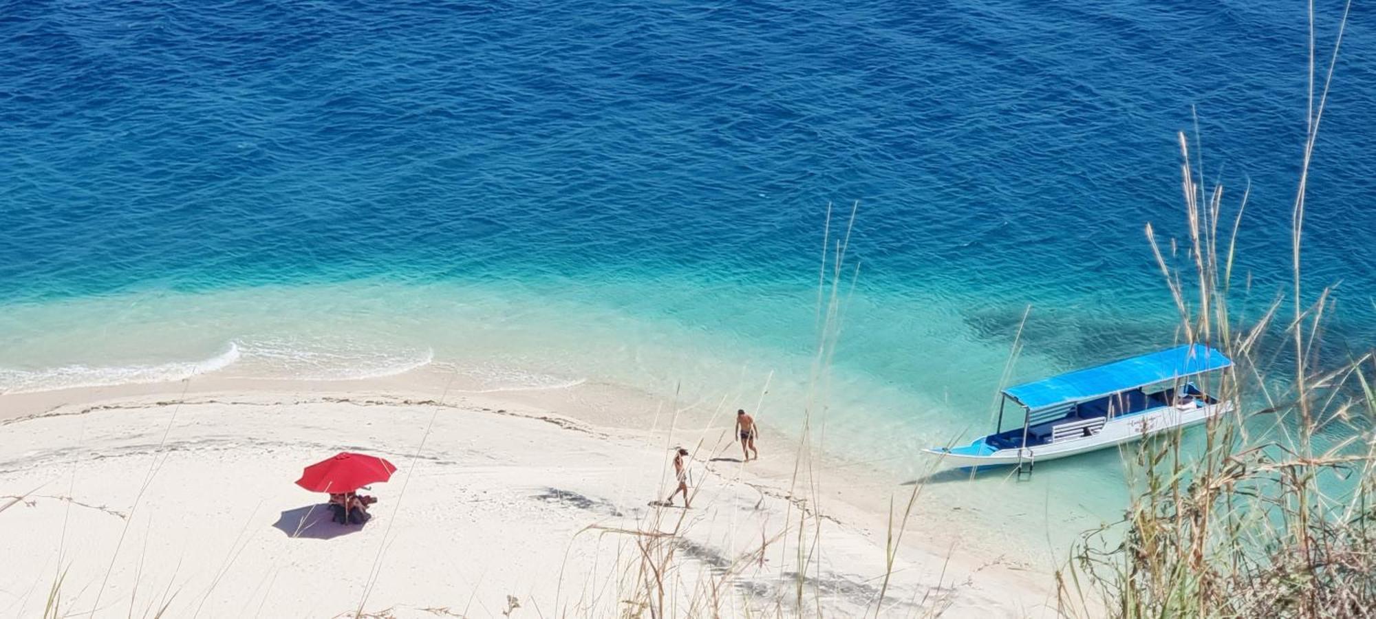 Loca Lobo Lodges Riung, Flores Eksteriør billede