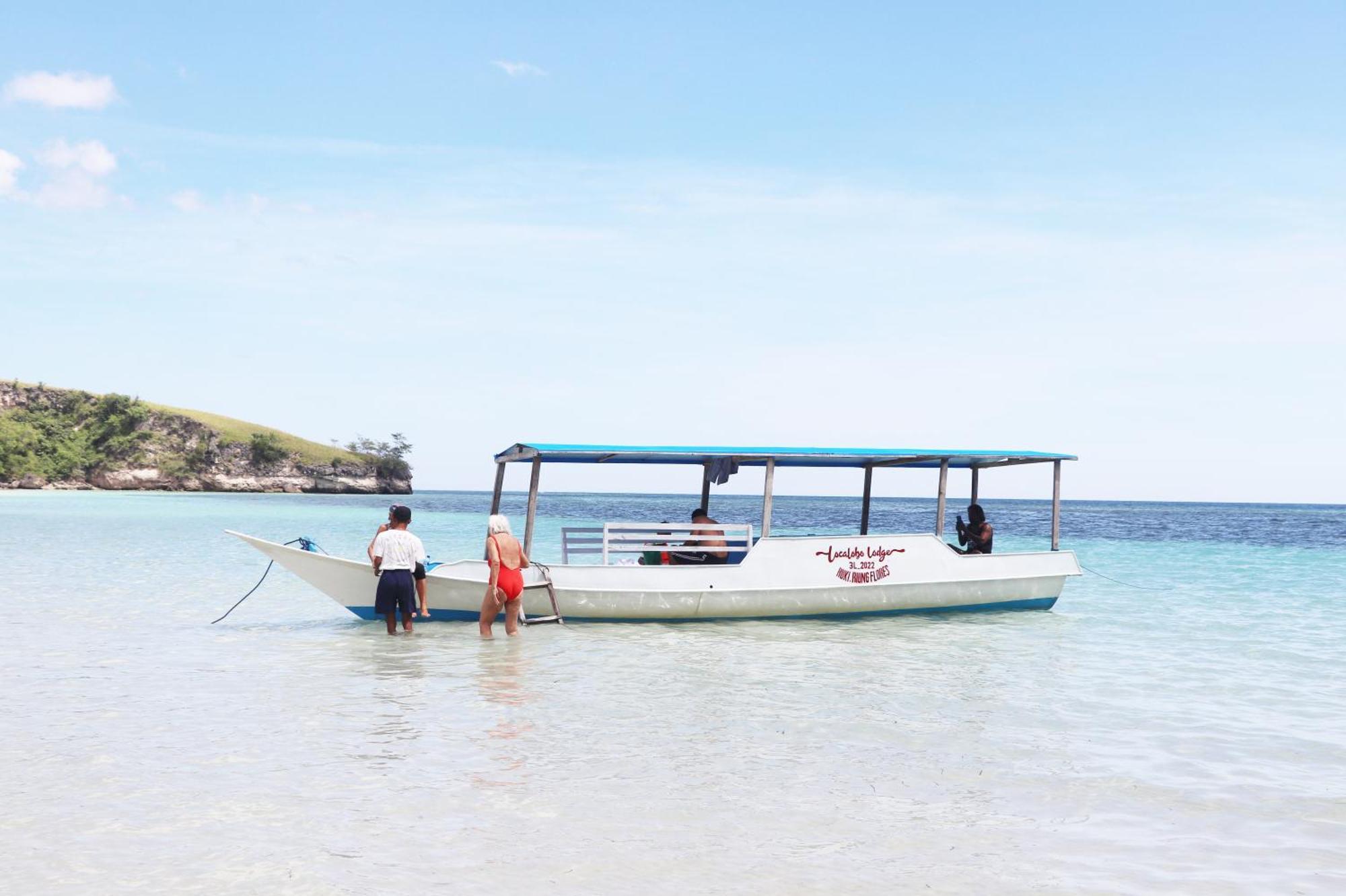 Loca Lobo Lodges Riung, Flores Eksteriør billede