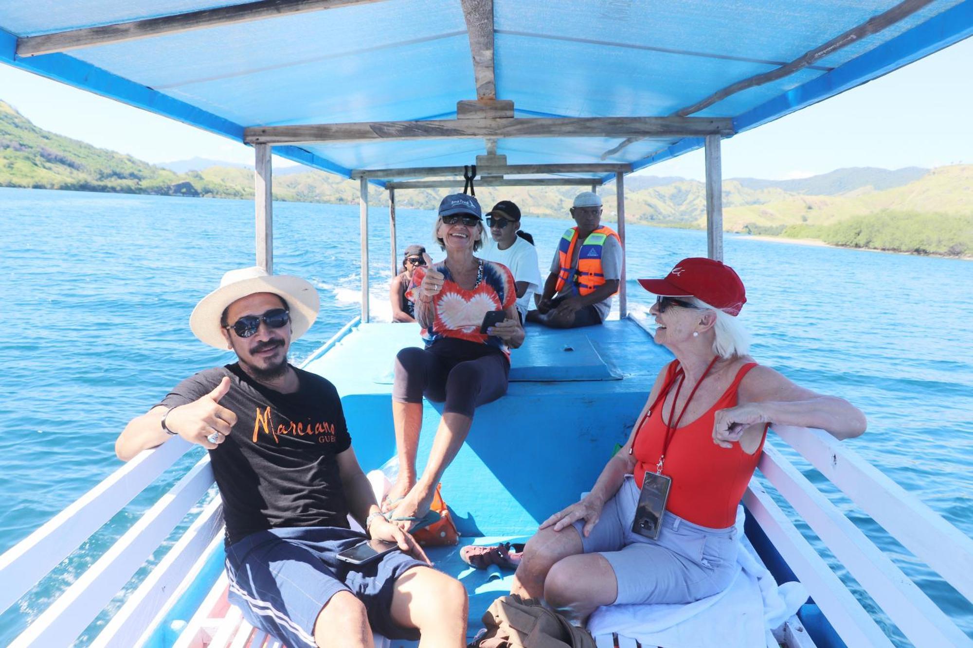 Loca Lobo Lodges Riung, Flores Eksteriør billede